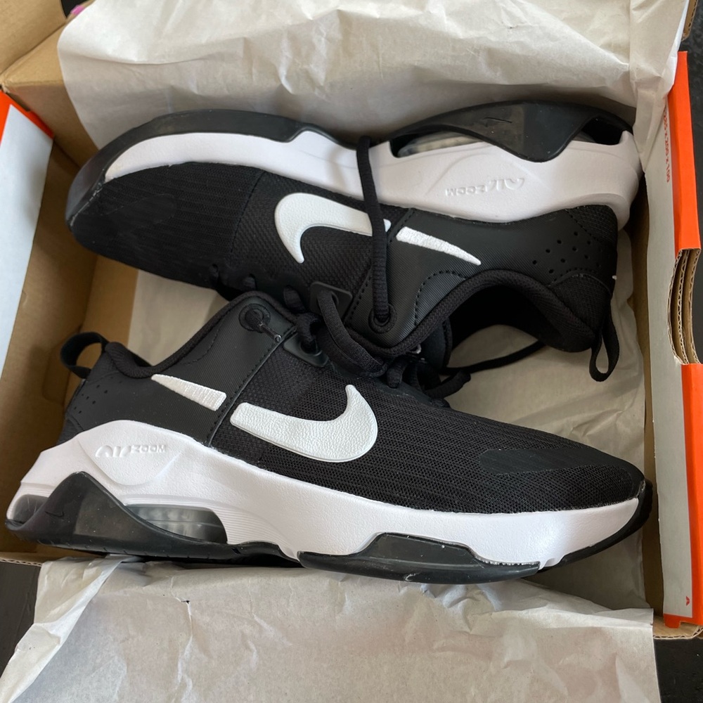 Brand new Nike shoes